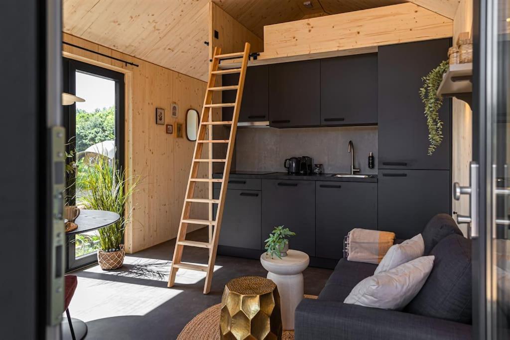 Luxe Tinyhouse Salie Op Klein Vakantiepark Villa Meerssen Exterior photo